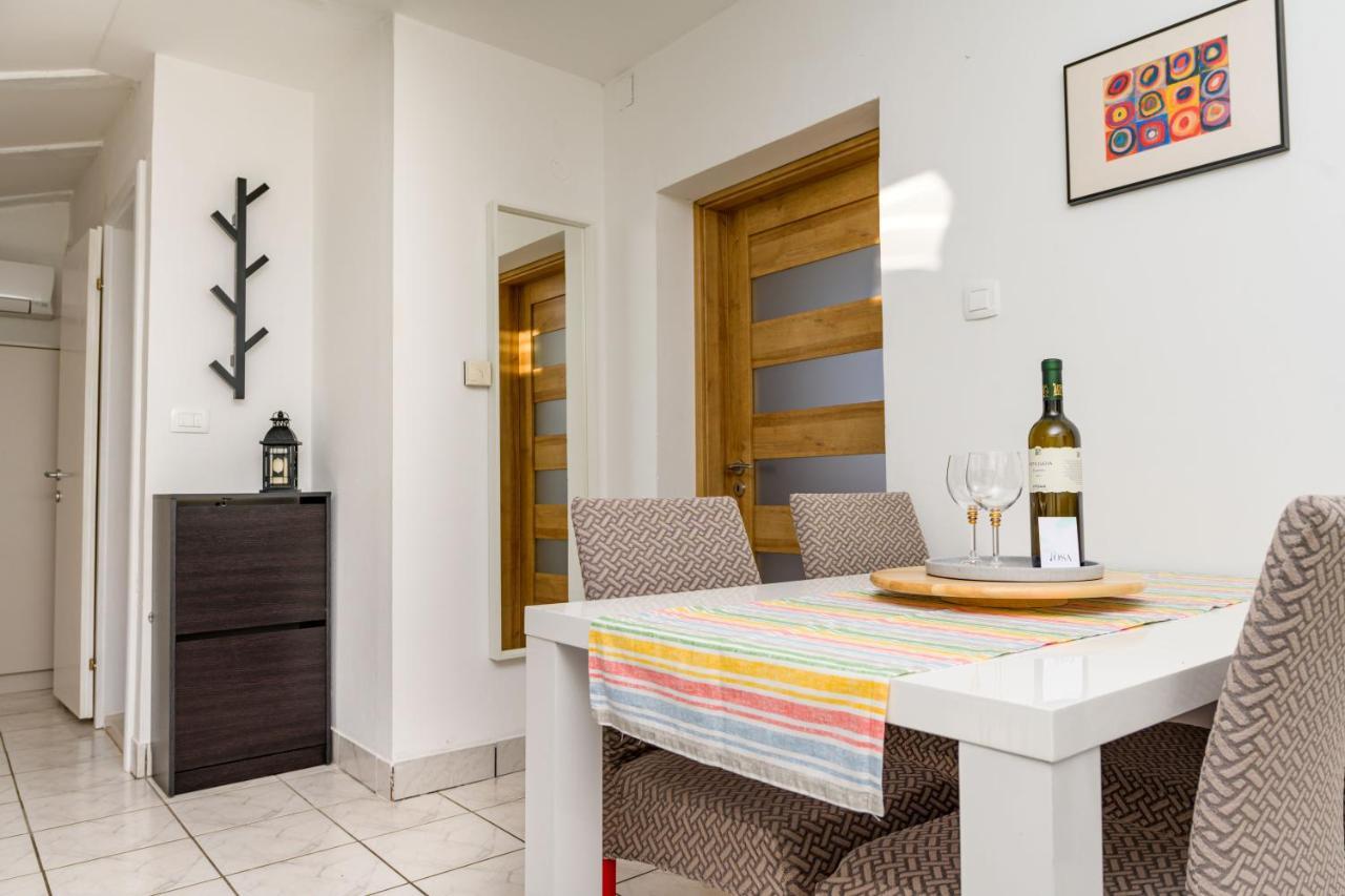 House Rosa Apartment Mali Losinj Exterior photo