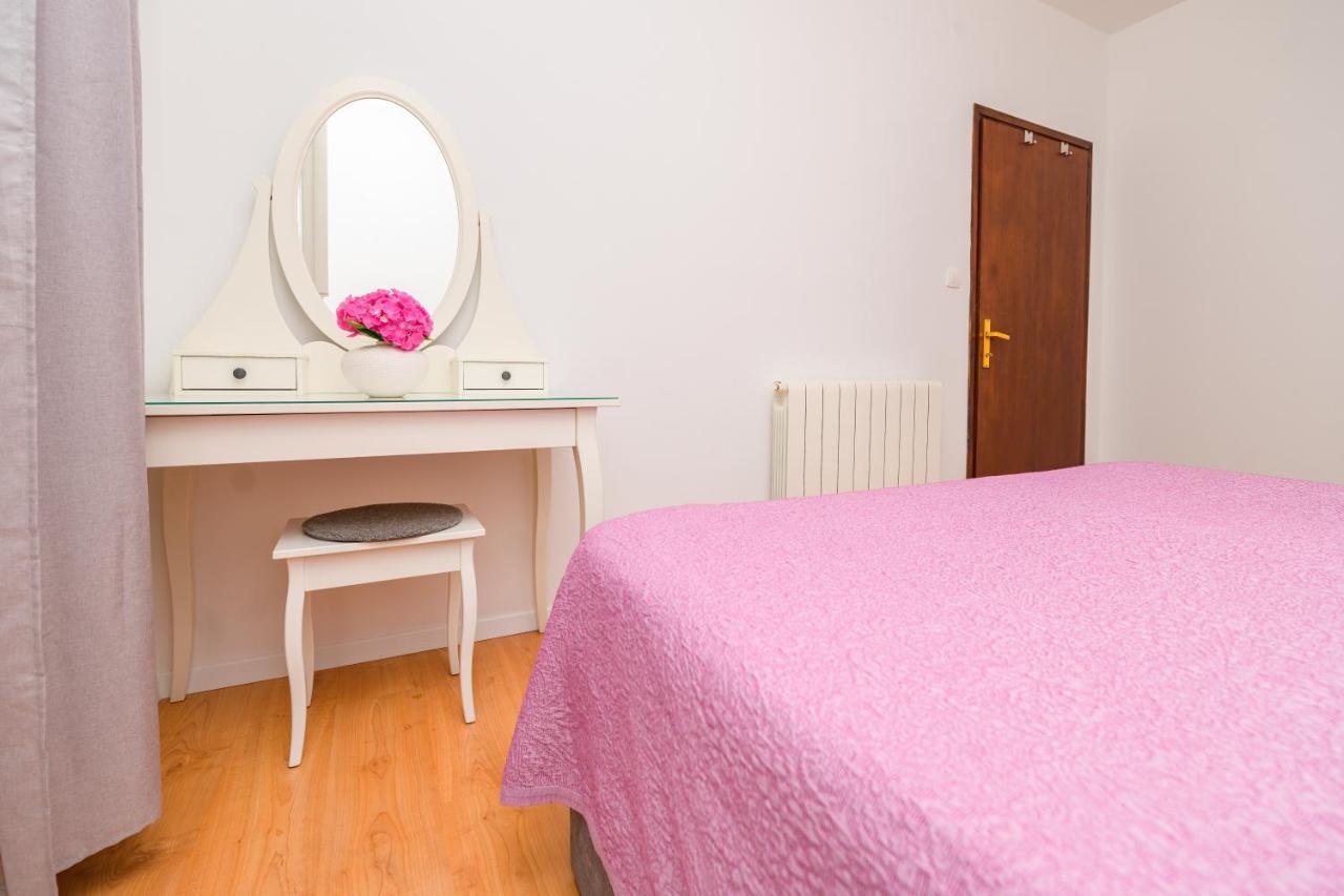 House Rosa Apartment Mali Losinj Exterior photo